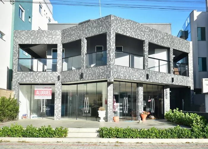 Residencial Melfi 3 - Apto 08 - Lateral Bombinhas